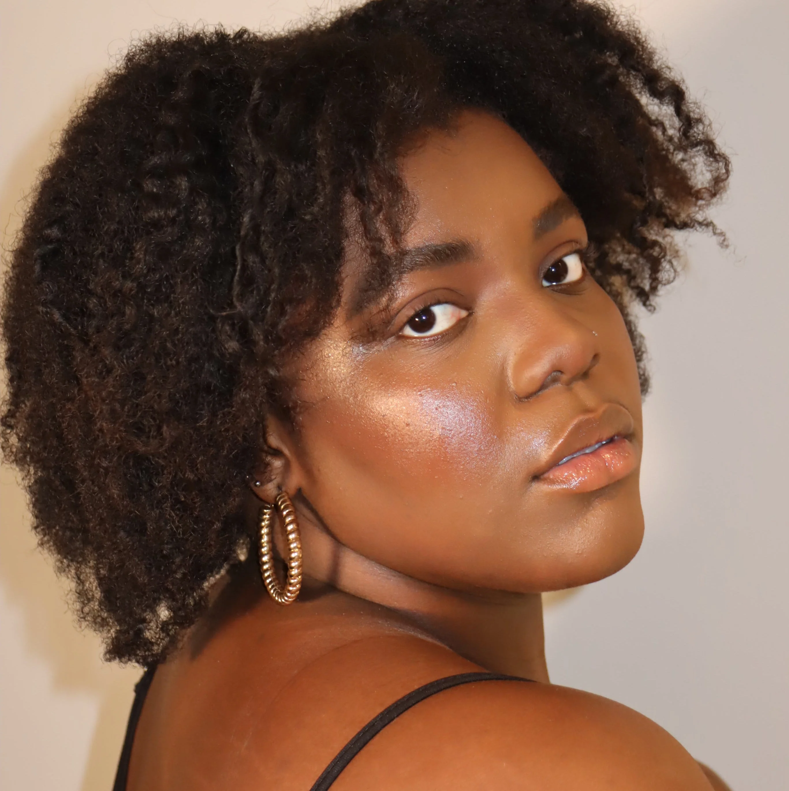 Ashunta Sheriff Beauty BlurEFX™ Flawless Concealer & Foundation - Image 17