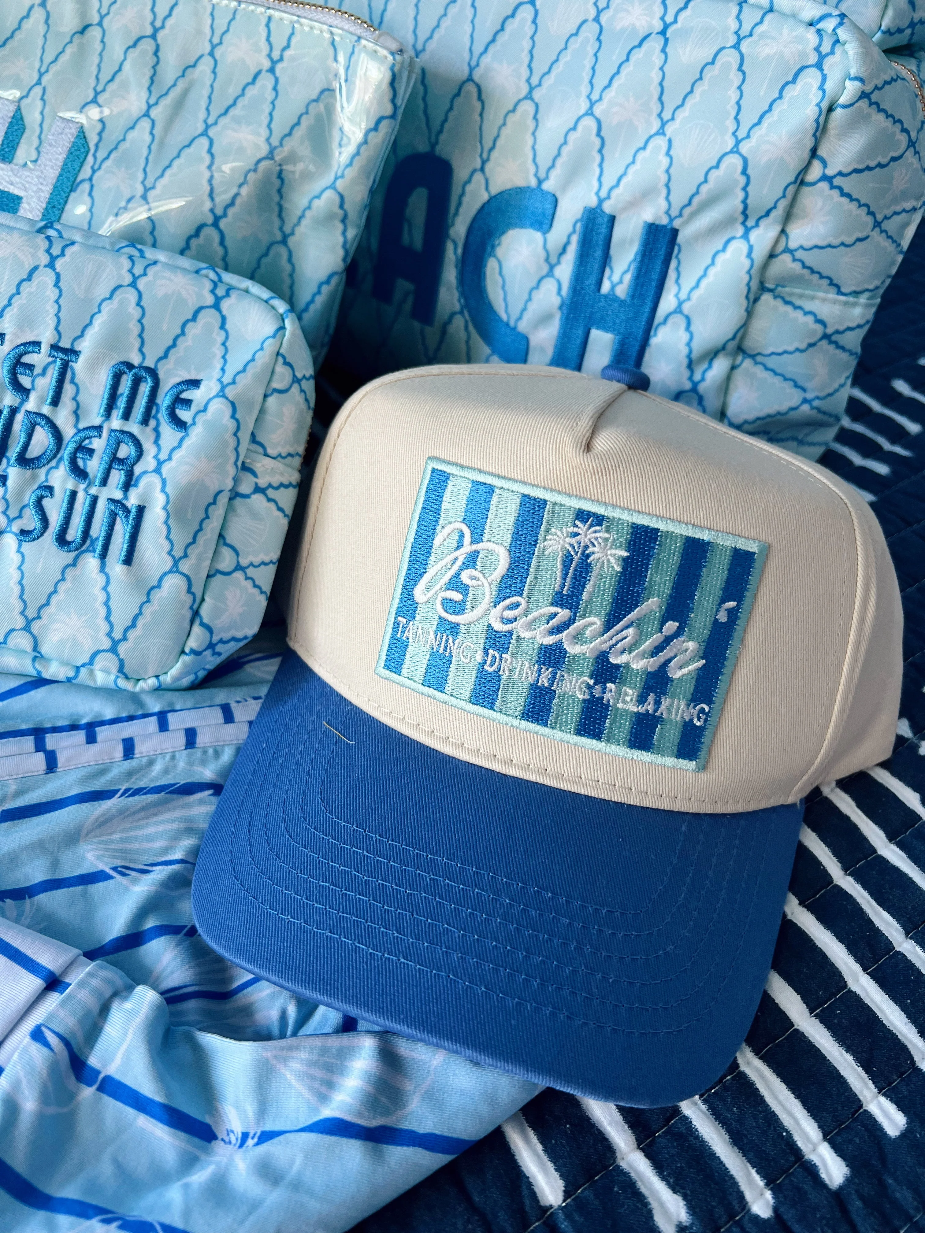 Beachin' - Vintage Trucker Hat - Image 11