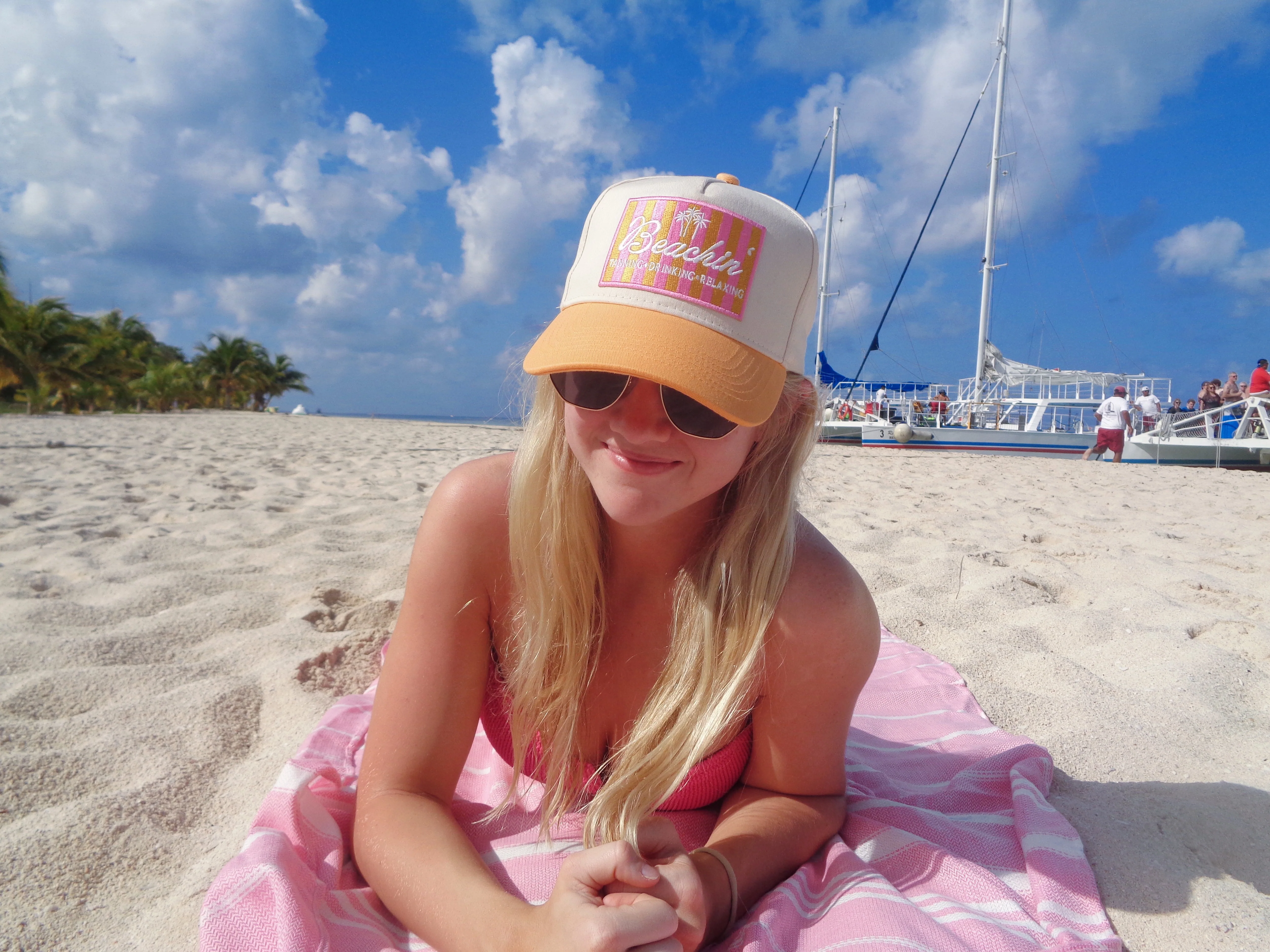 Beachin' - Vintage Trucker Hat - Image 19