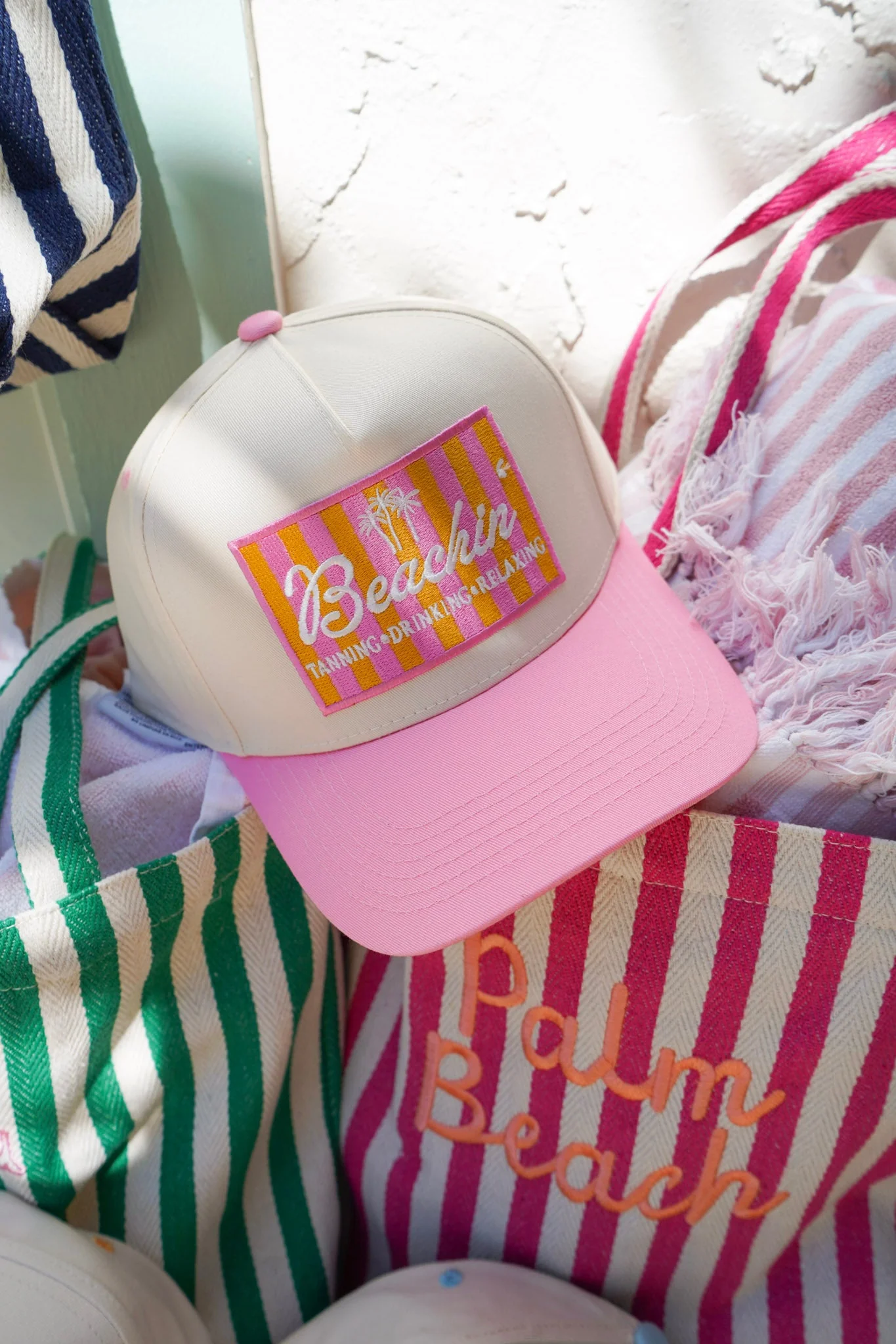 Beachin' - Vintage Trucker Hat - Image 23