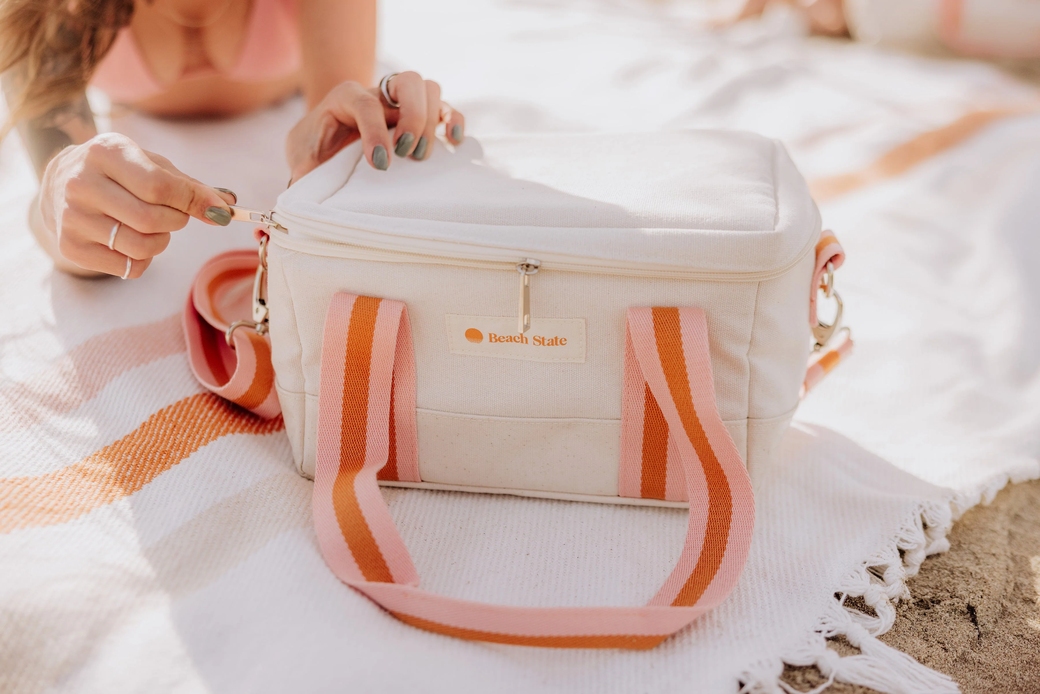 Lanikai Lunch Tote - Image 5