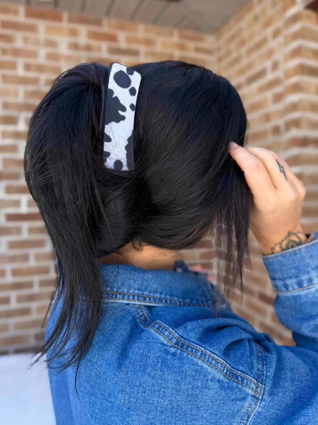 Willow Clothing Co. Accessory - Image 3